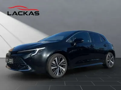 Gebraucht Toyota Corolla Hybrid 141 PS (103 kW) 2025 Black mica / ink Limousine