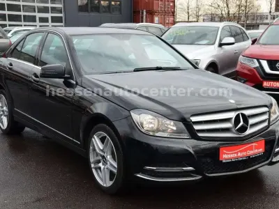 Gebraucht Mercedes C180 156 PS (114 kW) 2013 Schwarz Limousine