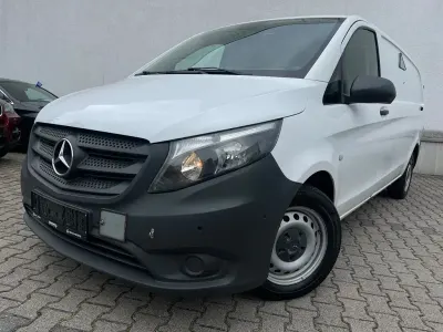 Gebraucht Mercedes Vito 163 PS (119 kW) 2021 Arktikweiss Van