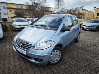 Gebraucht Mercedes A150 Elegance 95 PS (69 kW) 2008 Blau Kleinwagen