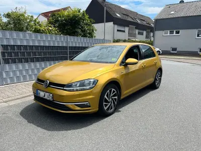 Gebraucht VW Golf VII Join 110 PS (80 kW) 2018 Andere farben Limousine