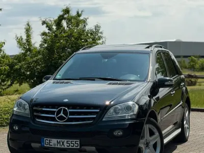 Gebraucht Mercedes ML320 224 PS (164 kW) 2008 Schwarz SUV