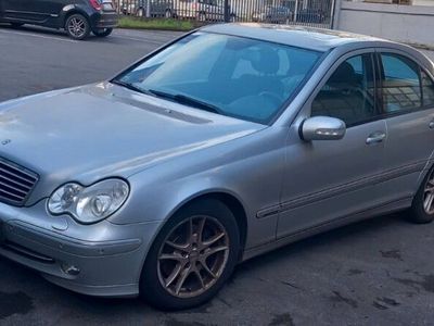 gebraucht Mercedes C320 HU neu, gepflegt