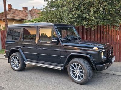 Mercedes G320