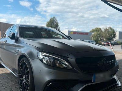 Mercedes C63 AMG