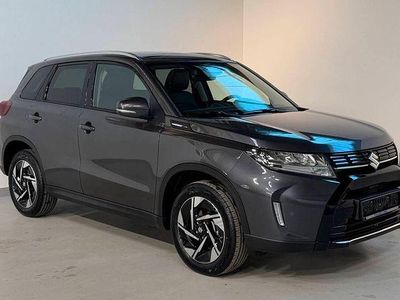Neu Suzuki Vitara Comfort+ 129 PS (94 kW) 2025 Grau SUV