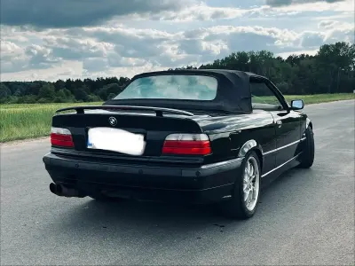 Gebraucht BMW 320 Cabriolet Basis 150 PS (110 kW) 1994 Schwarz Cabrio