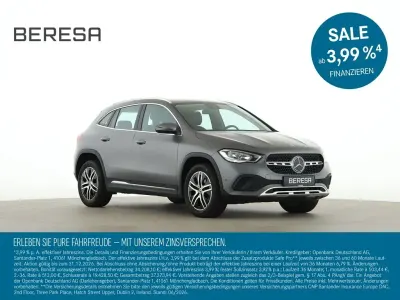 Gebraucht Mercedes GLA200 Progressive 163 PS (119 kW) 2022 Grau SUV