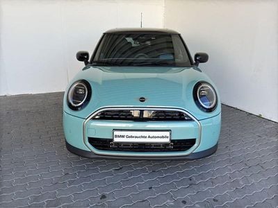 Gebraucht Mini Cooper Favoured 156 PS (114 kW) 2025 Ocean wave green Kleinwagen