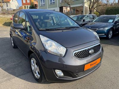 Gebraucht Kia Venga FIFA World Cup Edition 128 PS (94 kW) 2014 Grau Kleinwagen