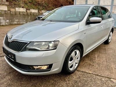 Usata Skoda Rapid Drive 116 CV (85 kW) 2017 Argento Utilitaria