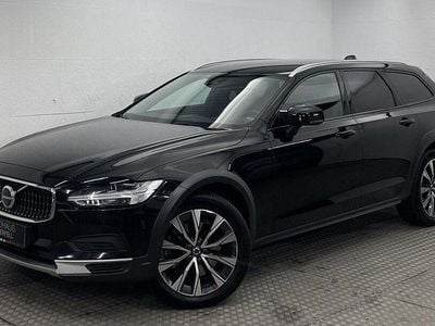 Gebraucht Volvo V90 CC Plus 197 PS (144 kW) 2022 Black solid stone Kombi