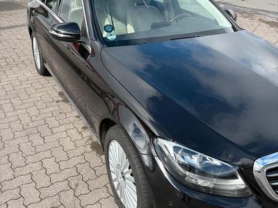 Gebraucht Mercedes C180 156 PS (114 kW) 2017 Schwarz Kombi