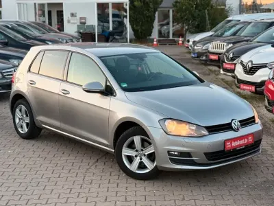 Gebraucht VW Golf VII Comfortline 105 PS (77 kW) 2013 Silber Limousine