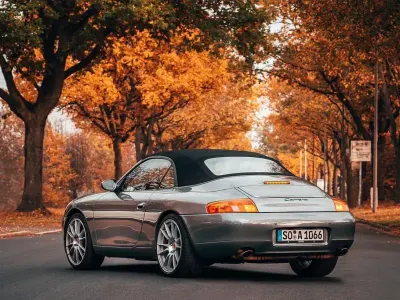 Usata Porsche 911 Carrera Cabriolet 347 CV (255 kW) 2001 Grigio Cabrio