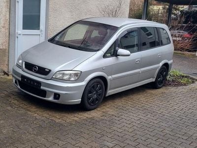 Gebraucht Opel Zafira Edition 125 PS (91 kW) 2003 Silber Van / Kleinbus