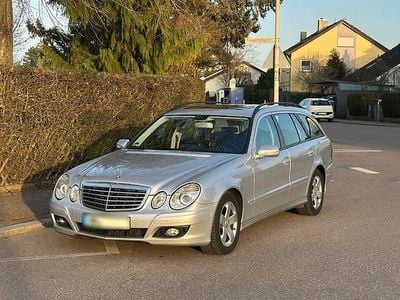 Gebraucht Mercedes E320 Avantgarde 224 PS (164 kW) 2008 Silber Kombi
