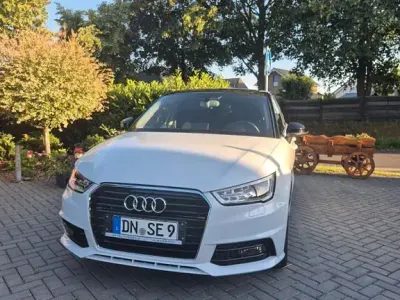 Gebraucht Audi A1 Sportback Sport 95 PS (69 kW) 2018 Weiß Kleinwagen