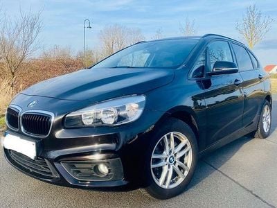 Gebraucht BMW 218 Active Tourer Sport Line 136 PS (100 kW) 2015 Braun Van / Kleinbus