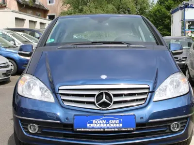 Brugt Mercedes A180 Elegance 116 HK (85 kW) 2010 Blå MPV