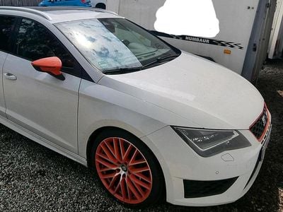 Gebraucht Seat Leon ST CUPRA 280 PS (205 kW) 2015 Weiß Kombi