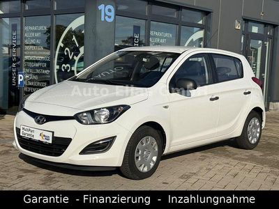 Gebraucht Hyundai i20 Edition 75 PS (55 kW) 2014 Weiß Limousine