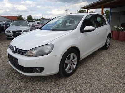 Weiß Gebraucht 2010 VW Golf VI Comfortline Kleinwagen | 3.300 € (Guter Preis)