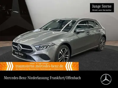 Second-hand Mercedes A250 Advanced 163 CP (119 kW) 2025 Gri Berlinǎ