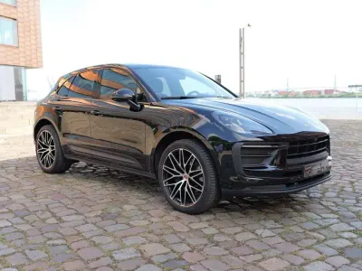 Gebraucht Porsche Macan 265 PS (194 kW) 2023 Schwarz SUV
