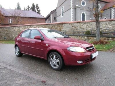 Gebraucht Chevrolet Lacetti SX 109 PS (80 kW) 2008 Rot Limousine