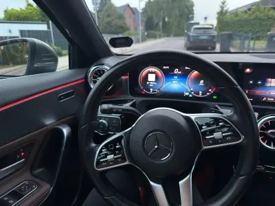 Gebraucht Mercedes A180 Progressive 136 PS (100 kW) 2019 Silber Limousine
