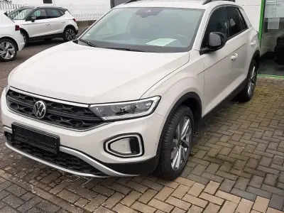 Gebraucht VW T-Roc Goal 150 PS (110 kW) 2025 Weiß SUV