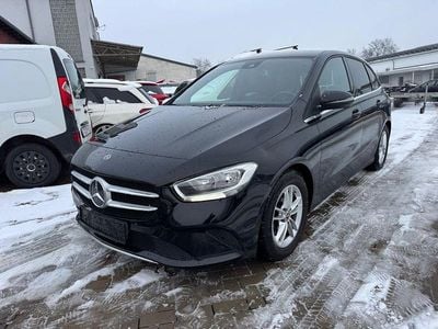 Schwarz Gebraucht 2020 Mercedes B180 Van / Kleinbus | 11.590 € (Superpreis)