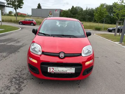 Gebraucht Fiat Panda Easy 69 PS (50 kW) 2019 Rot Kleinwagen