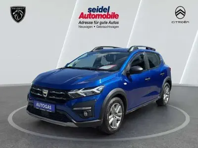 Gebraucht Dacia Sandero Essentiel 101 PS (74 kW) 2021 Blau SUV