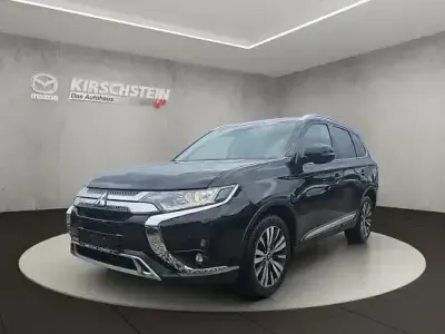 Gebraucht Mitsubishi Outlander 150 PS (110 kW) 2019 Pantherschwarz (p) SUV