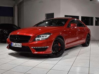 Gebraucht Mercedes CLS63 AMG AMG 557 PS (409 kW) 2012 Zirkonrot designo perleffekt Coupé
