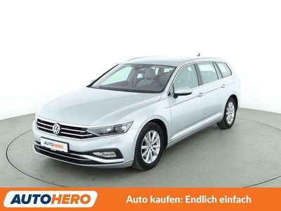 Grau Gebraucht 2019 VW Passat Elegance Limousine | 21.110 € (Fairer Preis)