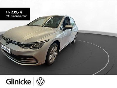 Silber Gebraucht 2024 VW Golf Limousine | 21.870 € (Superpreis)