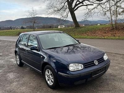 Blau Gebraucht 1999 VW Golf IV Kleinwagen | 999 € (Guter Preis)