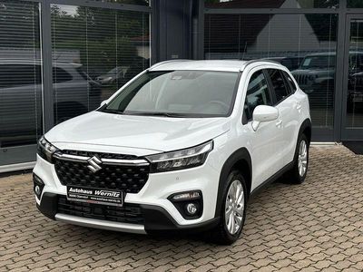 Weiß Neu 2025 Suzuki SX4 S-Cross Comfort SUV | 27.900 € (Etwas zu teuer)