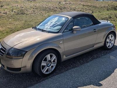 Usata Audi TT Roadster 150 CV (110 kW) 2005 Beige Cabrio