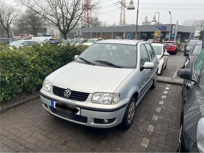 VW Polo