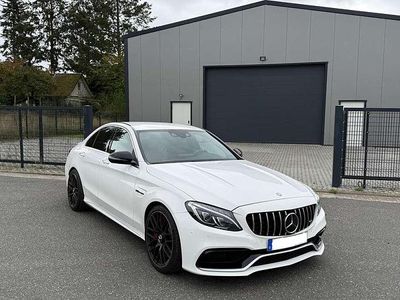 Mercedes C63 AMG
