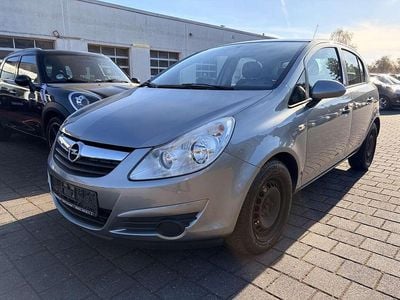 Gebraucht Opel Corsa Selection 69 PS (50 kW) 2010 Silbersee/perl silber (m2) Kleinwagen