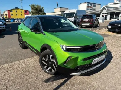 Gebraucht Opel Mokka-e Elegance 100 kW (136 PS) 2022 Grün SUV
