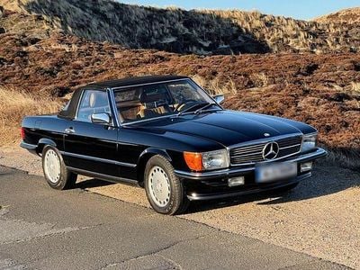 Used Mercedes 560 231 HP (169 kW) 1987 Black Cabriolet