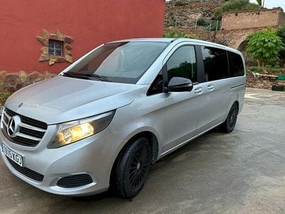 Gebraucht Mercedes V220 Avantgarde Edition 163 PS (119 kW) 2018 Grau Van / Kleinbus