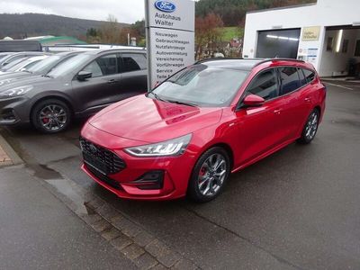 Second-hand Ford Focus ST-Line X 155 CP (114 kW) 2023 Roșu Break