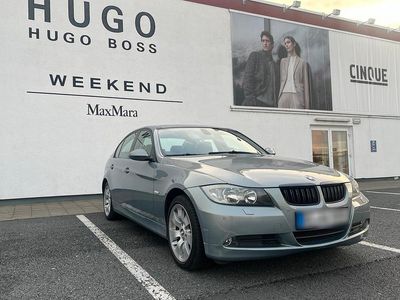 Usata BMW 320 150 CV (110 kW) 2006 Blu Berlina